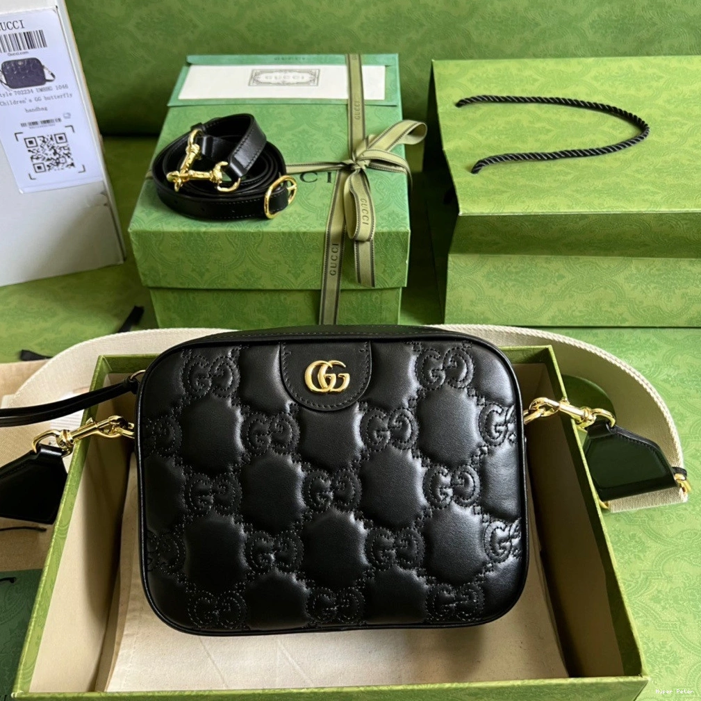 Hyper Peter leather matelassé GG bag shoulder Gucci 0809